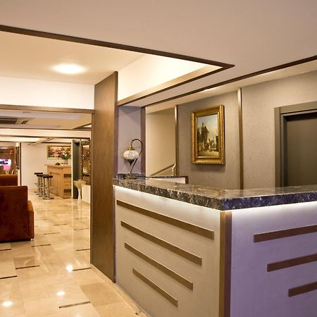 Royce Hotel Istanbul Bagian luar foto