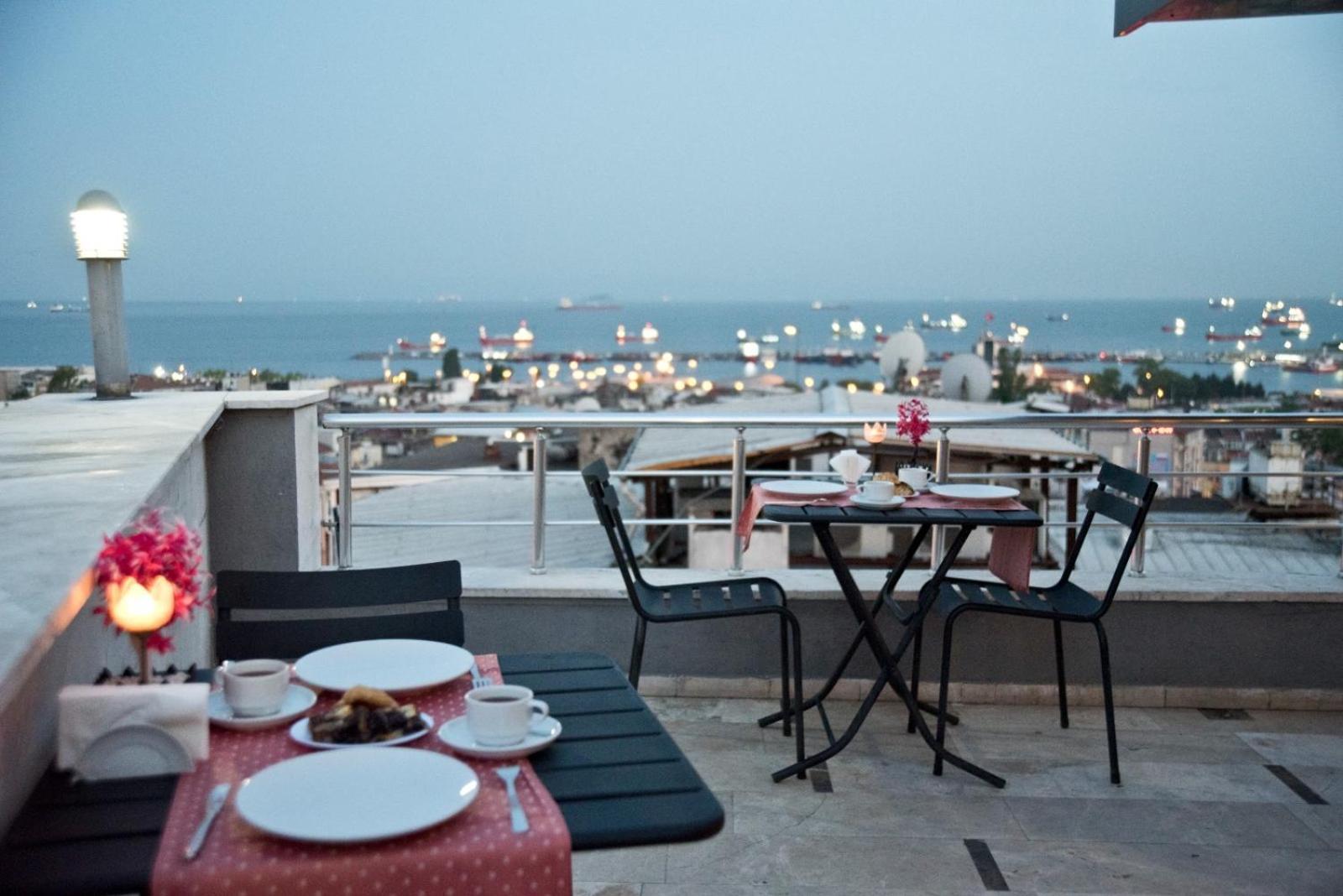 Royce Hotel Istanbul Bagian luar foto