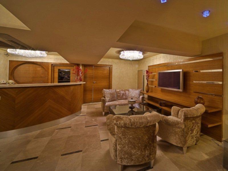 Royce Hotel Istanbul Bagian luar foto