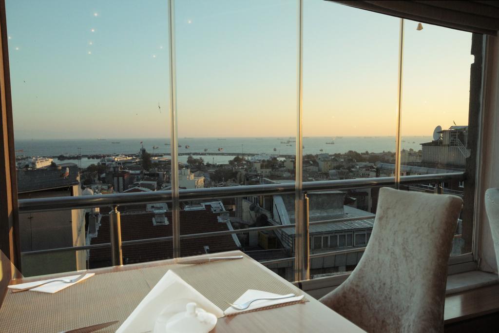 Royce Hotel Istanbul Bagian luar foto